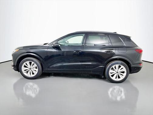 2025 Audi Q6 e-tron Premium Plus