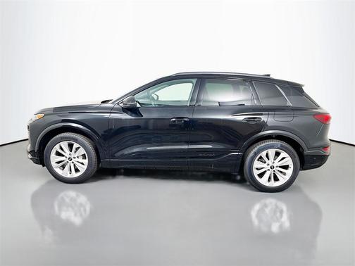 2025 Audi Q6 e-tron Premium Plus