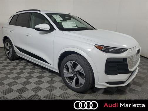 2025 Audi Q6 e-tron Premium Plus quattro