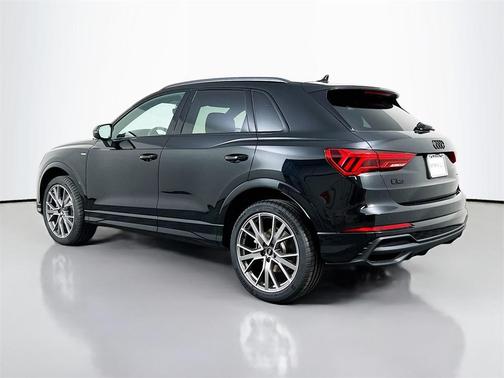 2025 Audi Q3 45 S line Premium Plus