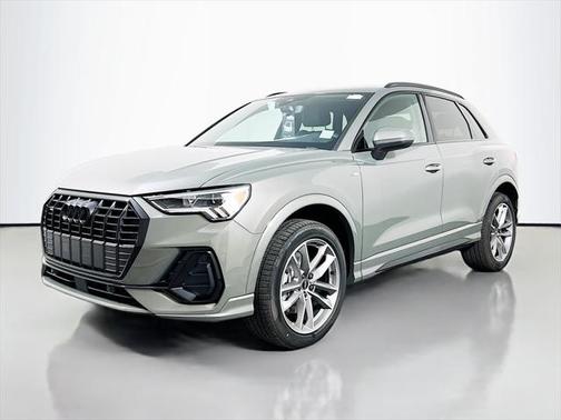 2025 Audi Q3 Premium 45 TFSI S line quattro Tiptronic