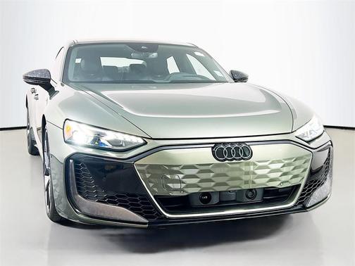 2026 Audi RS e-tron GT quattro