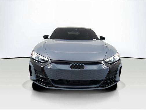 2023 Audi RS e-tron GT quattro