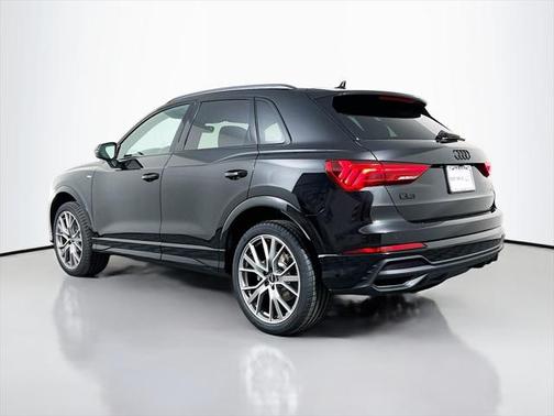 2025 Audi Q3 45 S line Premium Plus