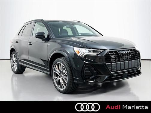 2025 Audi Q3 45 S line Premium Plus
