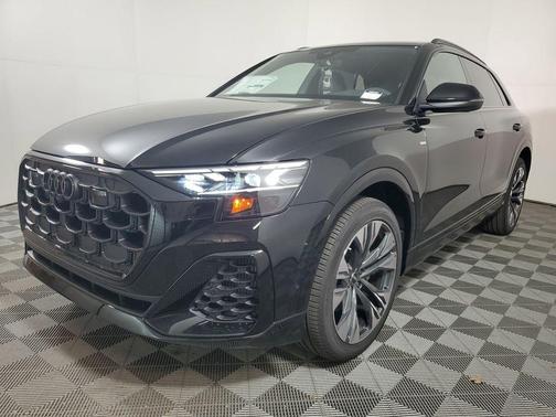 Mythos Black Metallic 2026 Audi Q8 55 Premium Plus