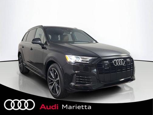 Mythos Black Metallic 2023 Audi Q7 55 Premium Plus