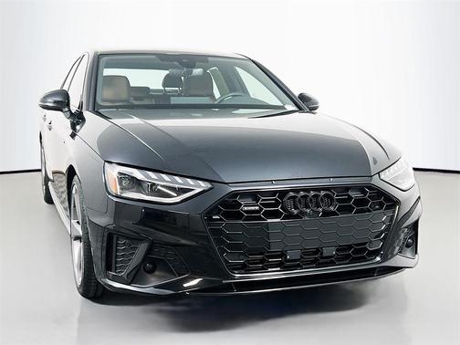 2024 Audi A4 45 S line Premium Plus
