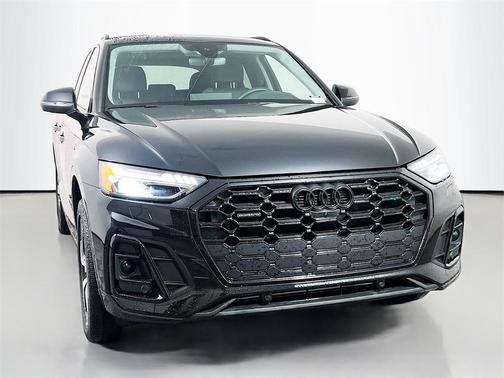 2023 Audi Q5 45 S line Prestige