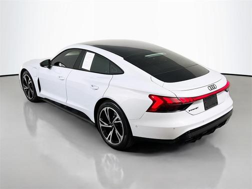 2023 Audi e-tron GT Prestige quattro