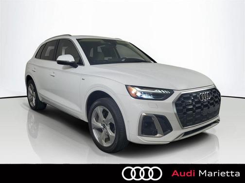 2024 Audi Q5 45 S line Prestige
