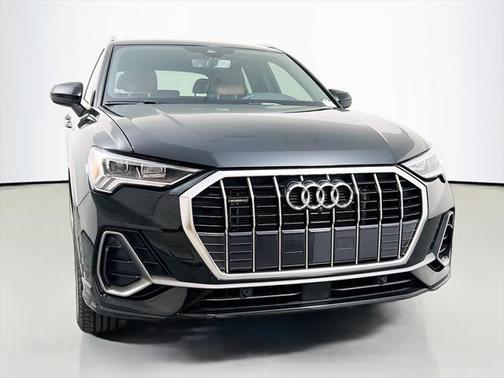 2024 Audi Q3 45 S line Premium Plus