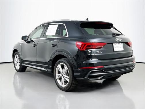 2024 Audi Q3 45 S line Premium Plus