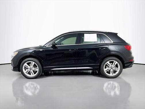 2024 Audi Q3 45 S line Premium Plus