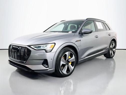2023 Audi e-tron Premium Plus quattro