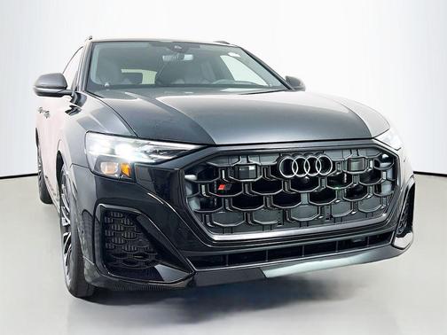 2026 Audi SQ8 4.0T Prestige