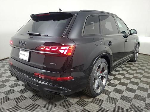 2026 Audi Q7 55 Prestige