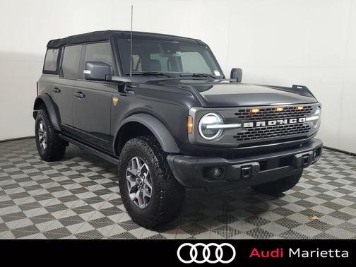Shadow Black 2023 Ford Bronco Badlands