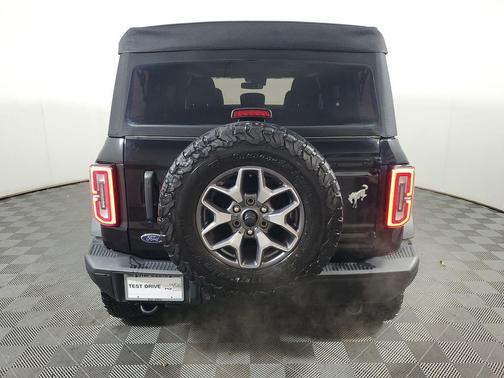 Shadow Black 2023 Ford Bronco Badlands