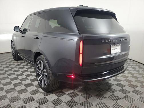 Black 2023 Land Rover Range Rover P530 SE