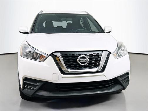 2019 Nissan Kicks SV