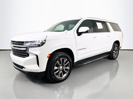 2022 Chevrolet Suburban LT