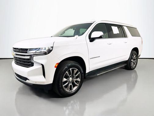 2022 Chevrolet Suburban LT
