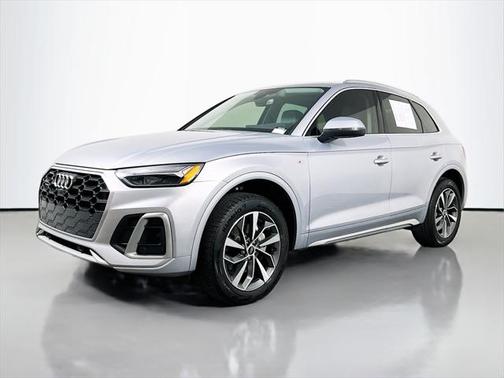 2022 Audi Q5 45 S line Premium Plus