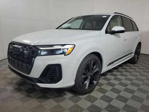 2026 Audi Q7 55 Premium Plus