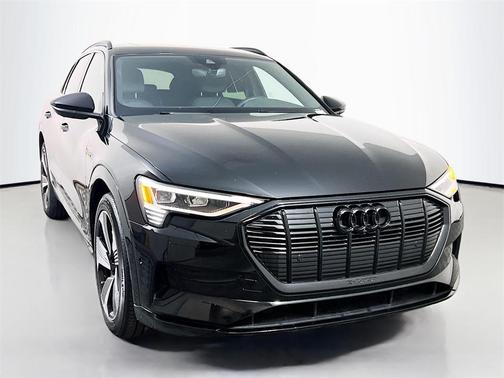2023 Audi e-tron Premium Plus quattro