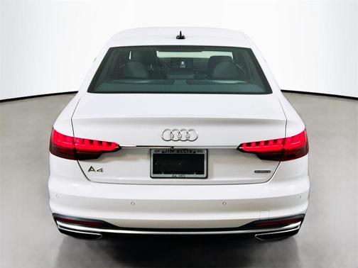 2024 Audi A4 45 S line Premium Plus