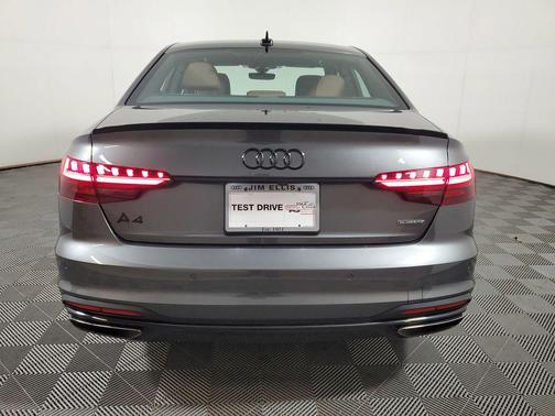 Daytona Gray Pearl Effect 2024 Audi A4 45 S line Premium Plus
