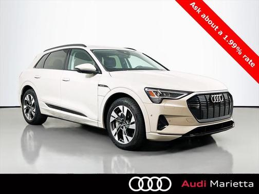 2021 Audi e-tron Premium