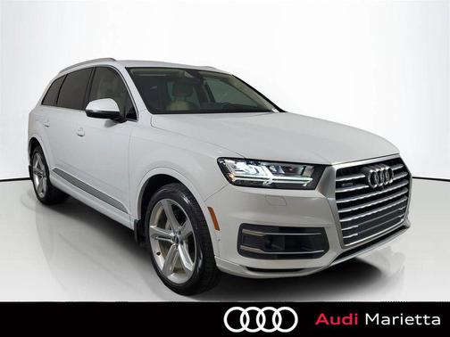 2019 Audi Q7 55 Prestige