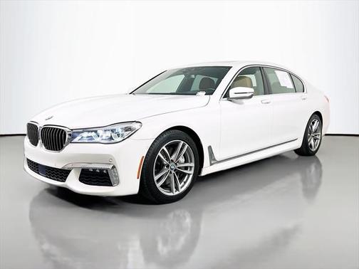 2018 BMW 750 i xDrive