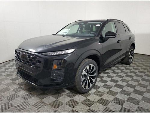 Mythos Black Metallic 2026 Audi Q3 TFSI quattro S tronic
