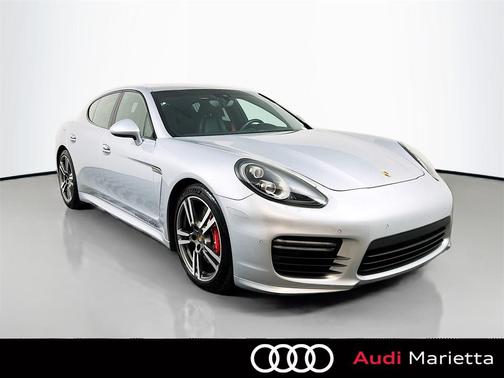 2014 Porsche Panamera GTS