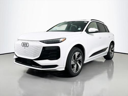 2025 Audi Q6 e-tron Premium Plus quattro