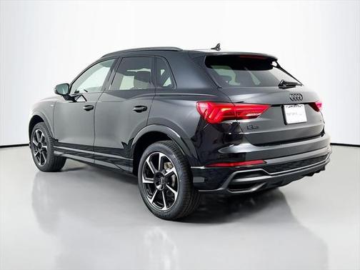 2025 Audi Q3 45 S line Premium Plus