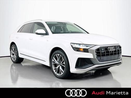 2023 Audi Q8 55 Prestige