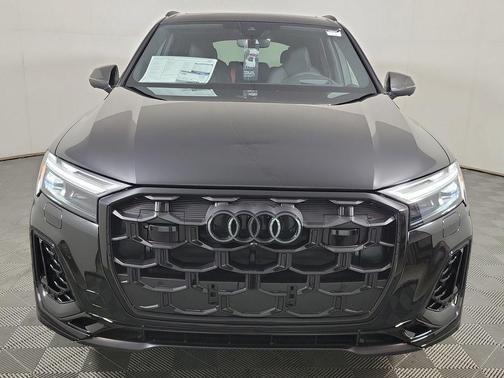 Mythos Black Metallic 2026 Audi Q7 55 Prestige