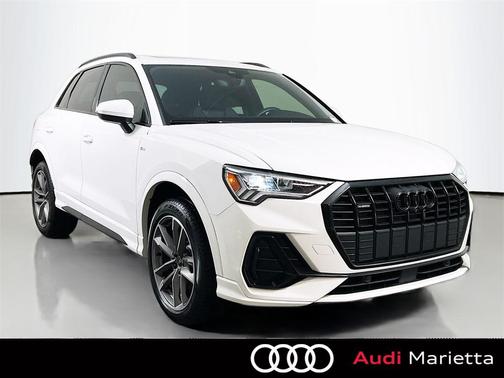2023 Audi Q3 45 S line Premium Plus