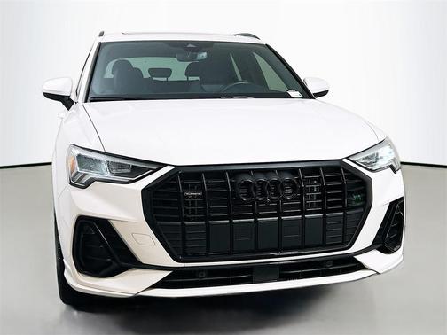 2023 Audi Q3 45 S line Premium Plus