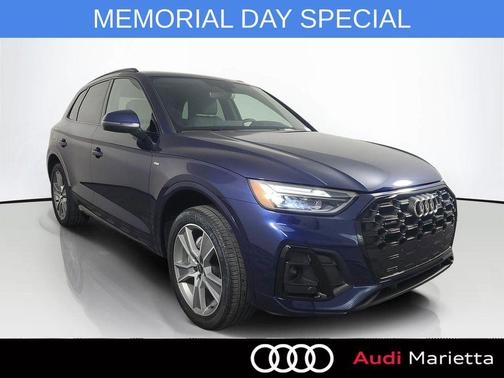 Navarra Blue Metallic 2025 Audi Q5 45 S line Premium