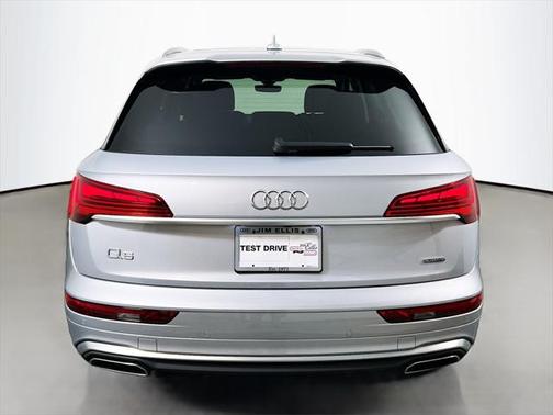 2024 Audi Q5 45 S line Premium Plus