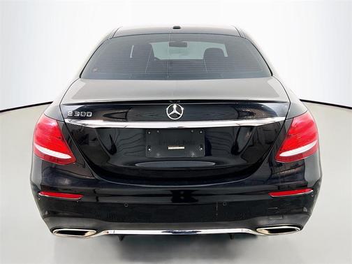 2017 Mercedes-Benz E-Class E 300