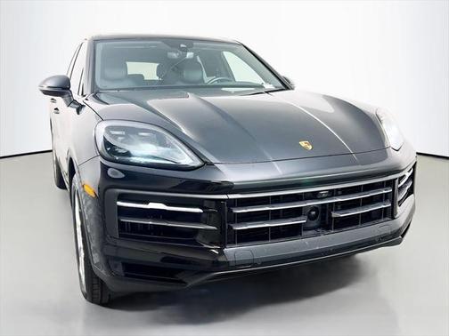 2024 Porsche Cayenne Base