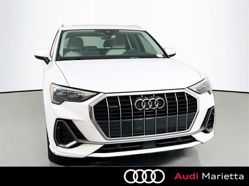 2022 Audi Q3 45 S line Premium
