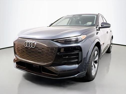 2025 Audi Q6 e-tron Premium Plus quattro