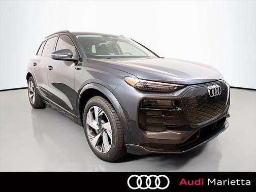 2025 Audi Q6 e-tron Premium Plus quattro